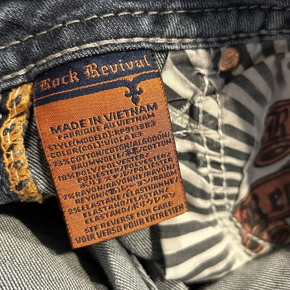 Rock Revival Jeans Womens Viola Easy Bootcut Embroidered‎ Pocket Size 26